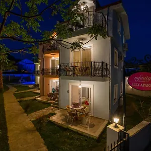 2* Parco vacanze Infinity Lily